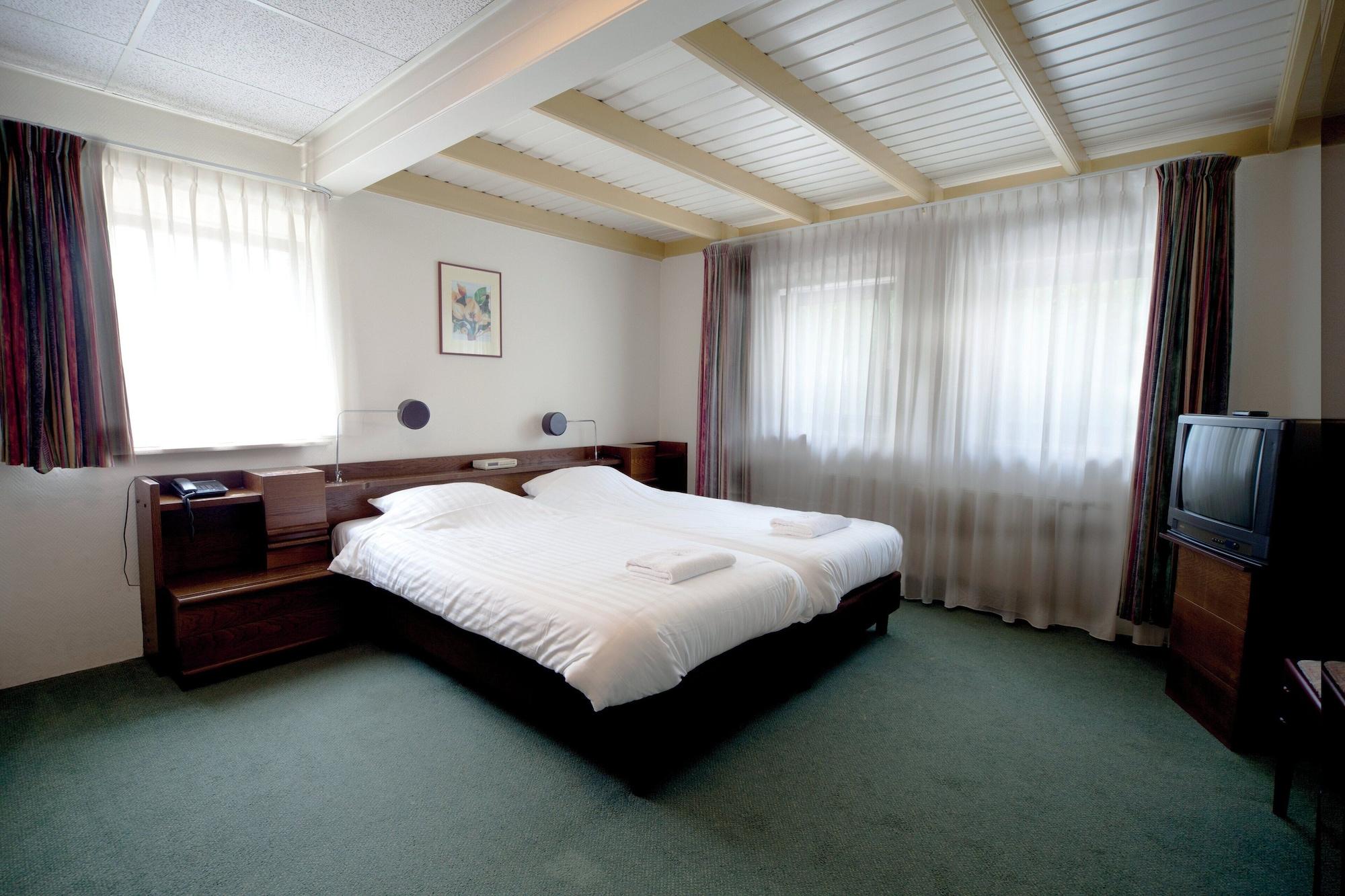 Fletcher Hotel Restaurant Dinkeloord Beuningen  Zewnętrze zdjęcie